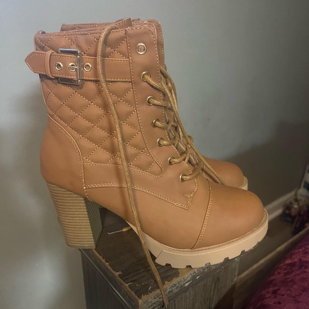 Size 10 forever boots